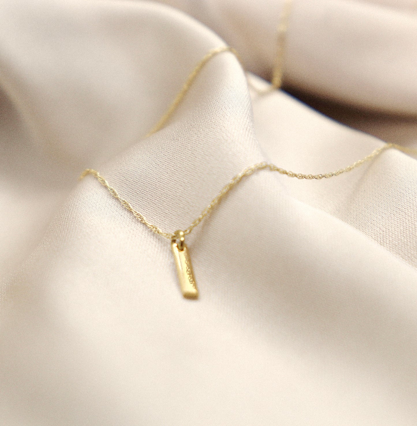 14k Yellow Gold Simplicity Tag Necklace