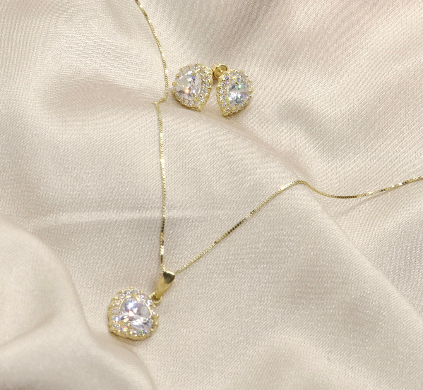 14k Yellow Gold, CZ Pear Cut Diamond Necklace and Earrings Set